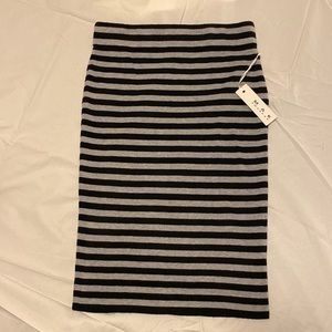 Fitted - Black and grey striped pencil skirt. Size Large